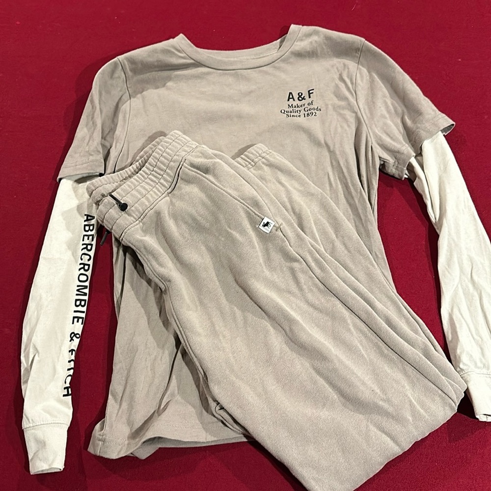 Khaki sweatpants and long sleeve shirt. Abercrombie boys 13/14
